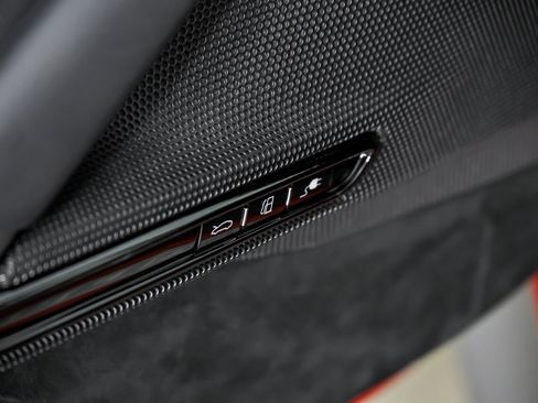 Used 2023 Ferrari SF90 Stradale AWD/4WD image 16