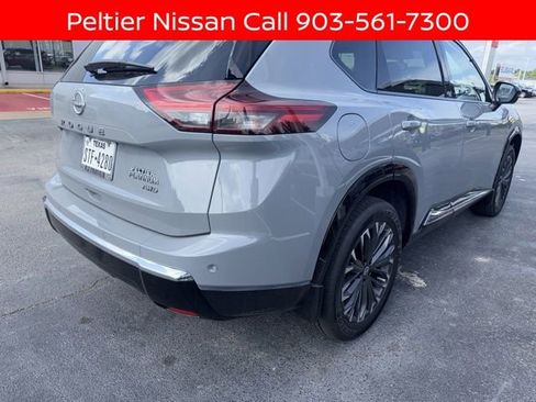 Certified 2026 Nissan Rogue Platinum w/ Platinum Premium Package AWD/4WD image 2