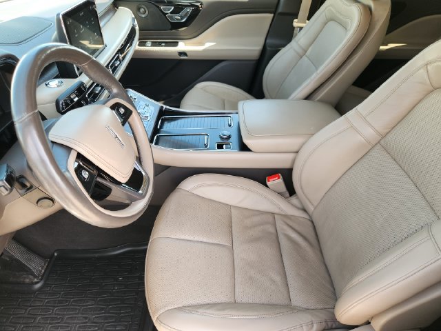 Used 2021 Lincoln Aviator Reserve w/ Elements Package Plus RWD image 12