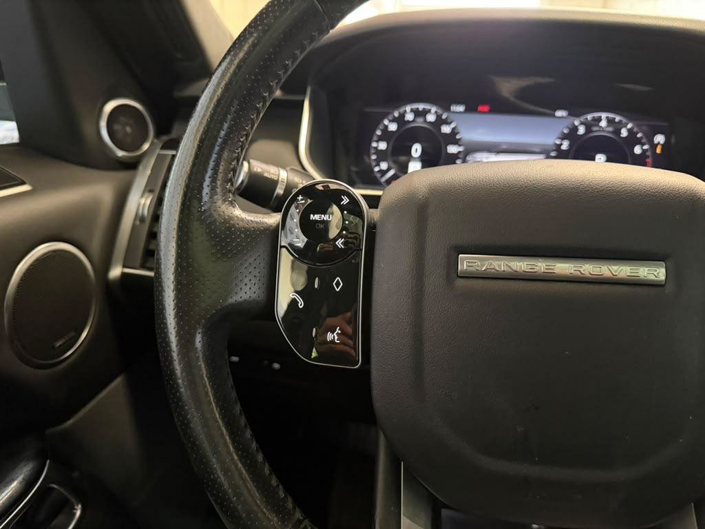 Used 2019 Land Rover Range Rover Sport HSE AWD/4WD image 31