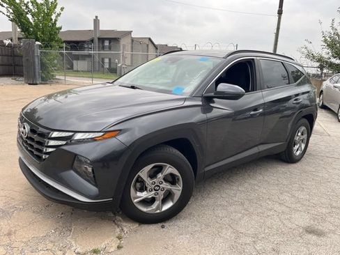 Used 2023 Hyundai Tucson SEL FWD image 4