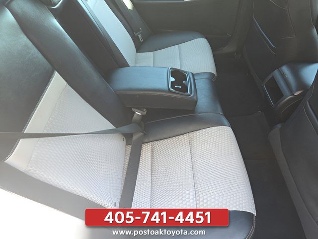 Used 2012 Toyota Camry SE FWD image 24