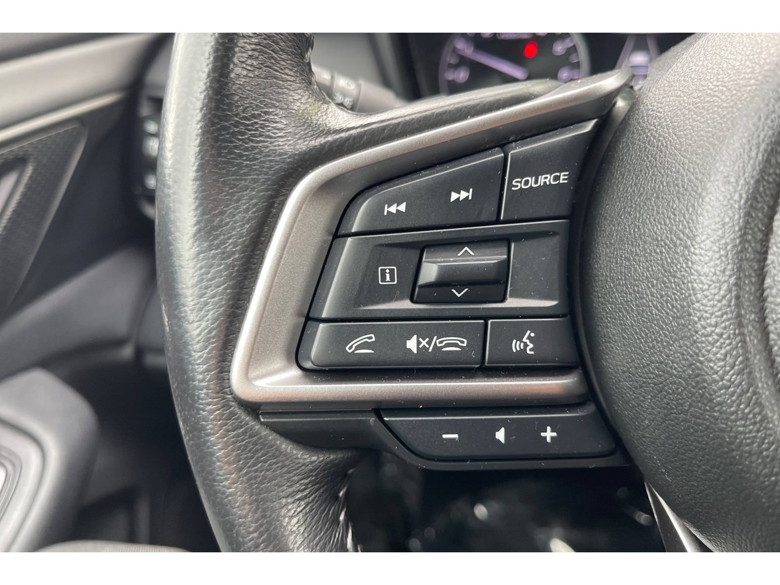 Certified 2024 Subaru Outback Premium AWD/4WD image 33