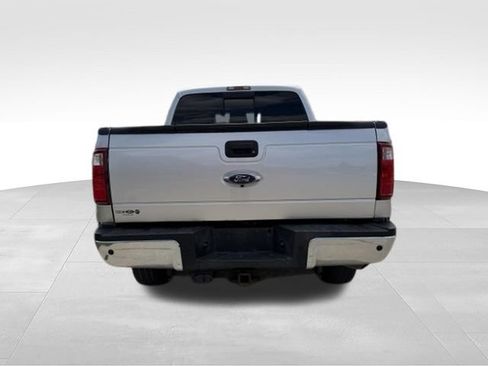 Used 2014 Ford F250 Lariat w/ FX4 Off-Road Package AWD/4WD image 6