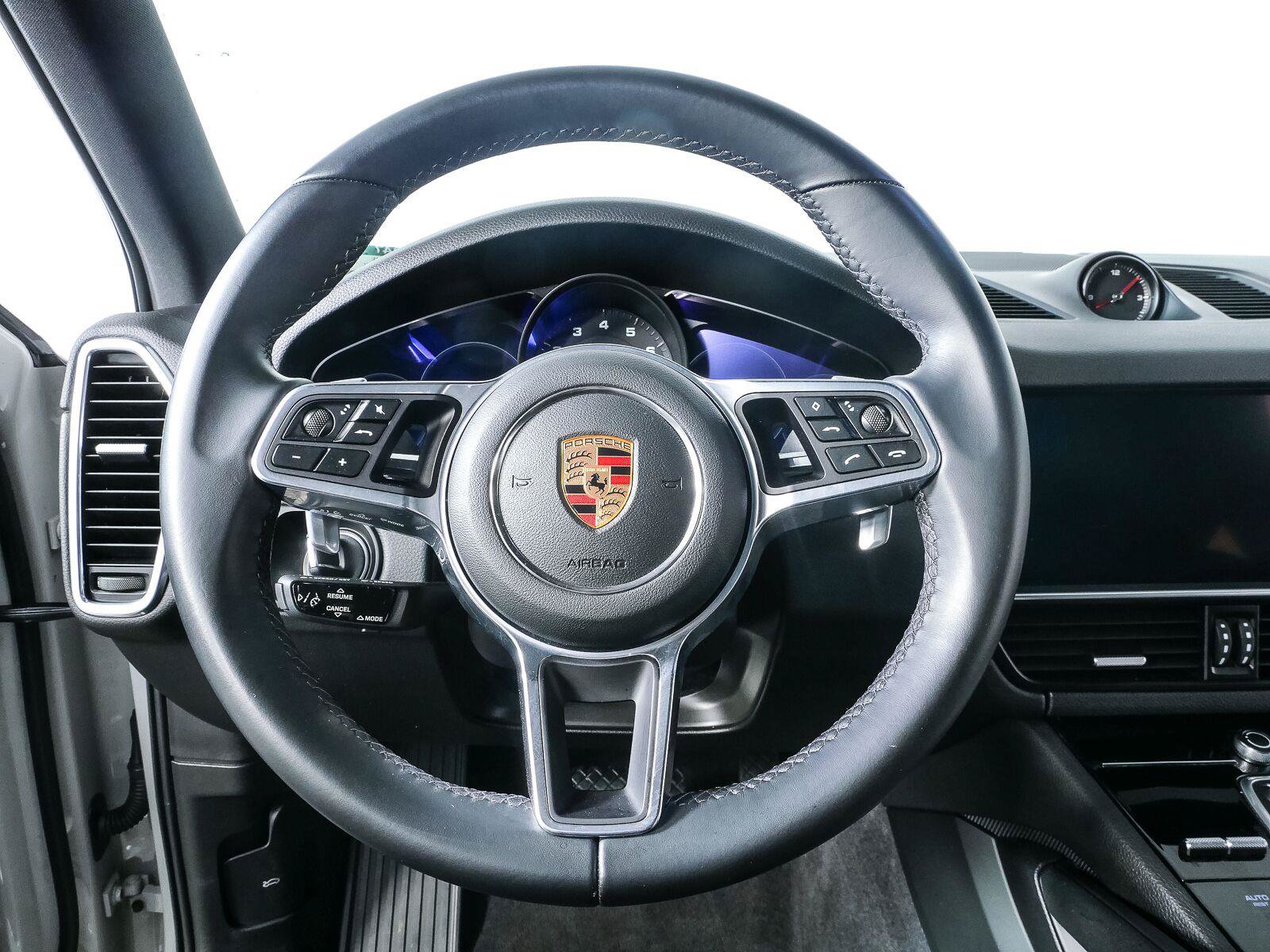 Used 2023 Porsche Cayenne Platinum Edition AWD/4WD image 10