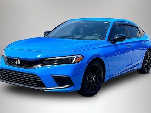 Used 2024 Honda Civic Sport image 2