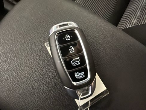 Used 2018 Hyundai Kona SEL AWD/4WD image 22
