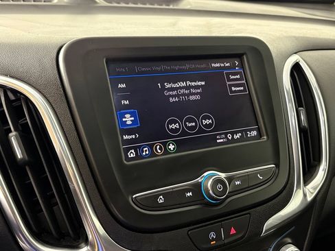 Used 2024 Chevrolet Equinox LT FWD image 24
