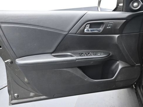 Used 2014 Honda Accord EX-L image 20