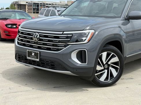 New 2026 Volkswagen Atlas SEL AWD/4WD image 2