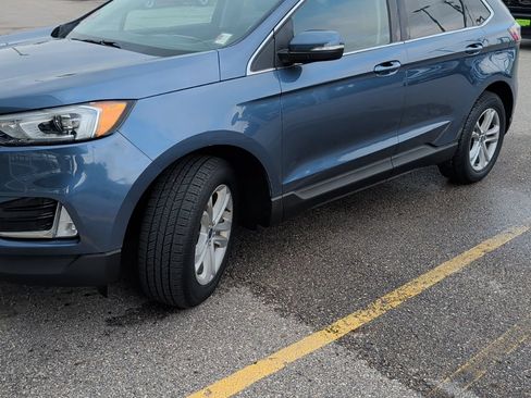 Used 2019 Ford Edge SEL w/ Equipment Group 201A AWD/4WD image 9