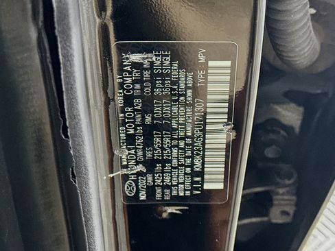 Used 2023 Hyundai Kona SE w/ Cargo Package image 40