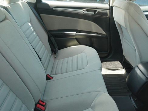 Used 2017 Ford Fusion S FWD image 11