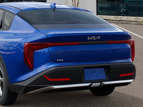 New 2026 Kia K4 LXS image 13