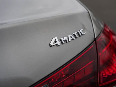 Used 2023 Mercedes-Benz C 300 4MATIC Sedan image 8