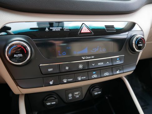 Used 2017 Hyundai Tucson Limited w/ Cargo Package AWD/4WD image 23