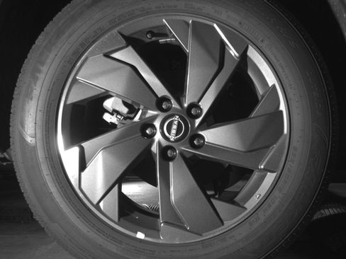 Used 2025 Nissan Rogue SV image 15