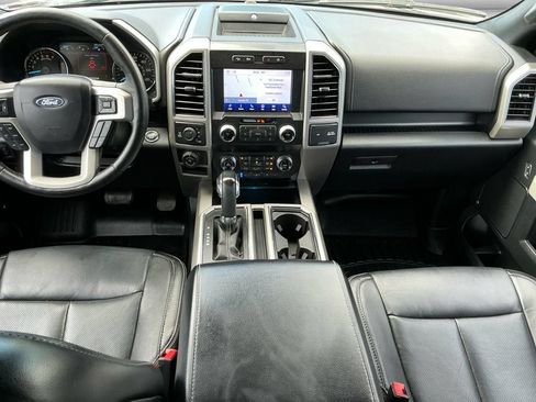 Used 2019 Ford F150 Lariat w/ Equipment Group 502A Luxury AWD/4WD image 11