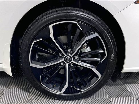 New 2026 Nissan Altima 2.5 SR AWD/4WD image 16