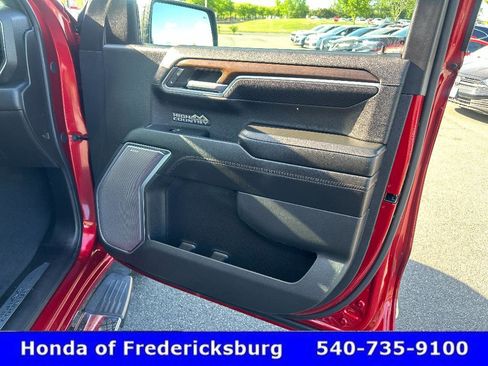 Used 2024 Chevrolet Silverado 1500 High Country w/ Technology Package image 14