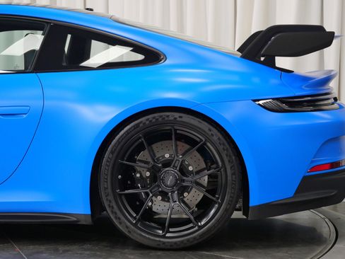 Used 2022 Porsche 911 GT3 RWD image 45