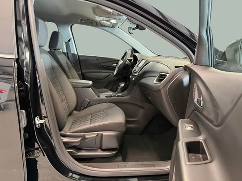 Used 2024 Chevrolet Equinox LT AWD/4WD image 10