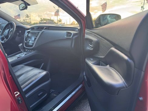 Used 2015 Nissan Murano Platinum w/ Platinum Technology Package FWD image 19