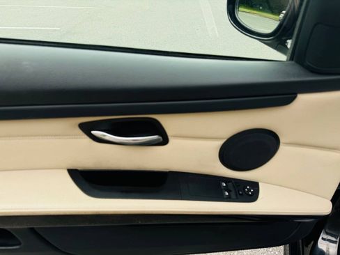Used 2012 BMW 328i Coupe w/ Premium Pkg RWD image 11