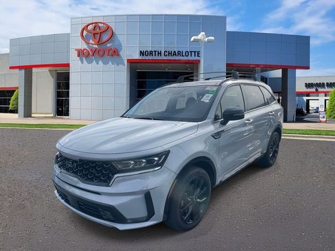 Used 2023 Kia Sorento SX image 6