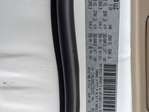 Certified 2020 Jeep Grand Cherokee Limited image 40