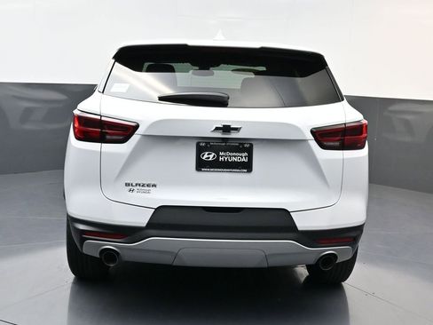 Used 2023 Chevrolet Blazer LT w/ Driver Confidence Package image 4