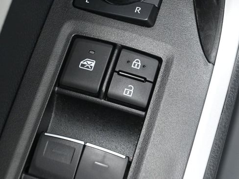 Used 2023 Toyota RAV4 XLE Premium AWD/4WD image 13