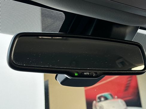 Used 2019 Toyota Tacoma SR5 image 24