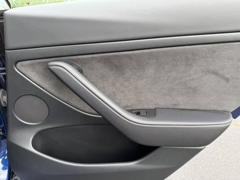 Used 2023 Tesla Model 3 Standard Range RWD image 22