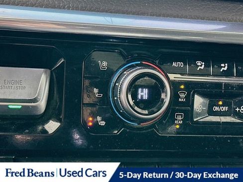 Used 2024 GMC Sierra 1500 Denali w/ Technology Package image 22