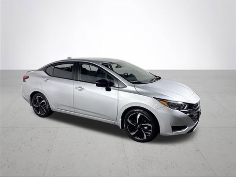 Used 2025 Nissan Versa SR w/ Trunk Package FWD image 4