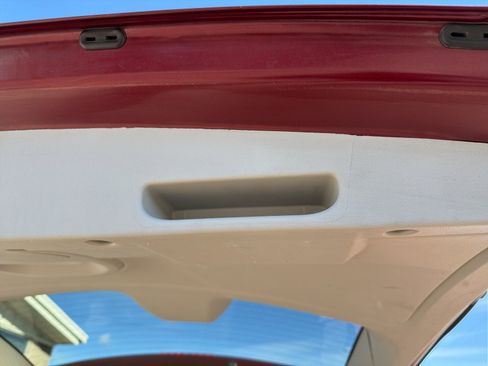 Used 2017 Dodge Grand Caravan SXT w/ Driver Convenience Group image 22