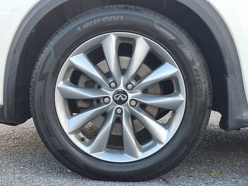 Used 2020 INFINITI QX50 Luxe w/ Navigation Package image 9