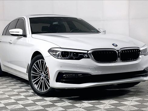 Used 2018 BMW 530i xDrive image 1