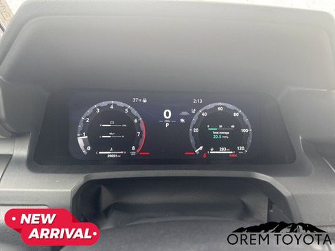 Used 2024 Toyota Tacoma TRD Off-Road image 20