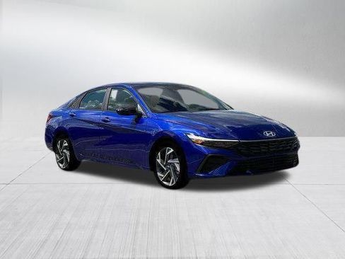 New 2025 Hyundai Elantra Sport FWD image 20