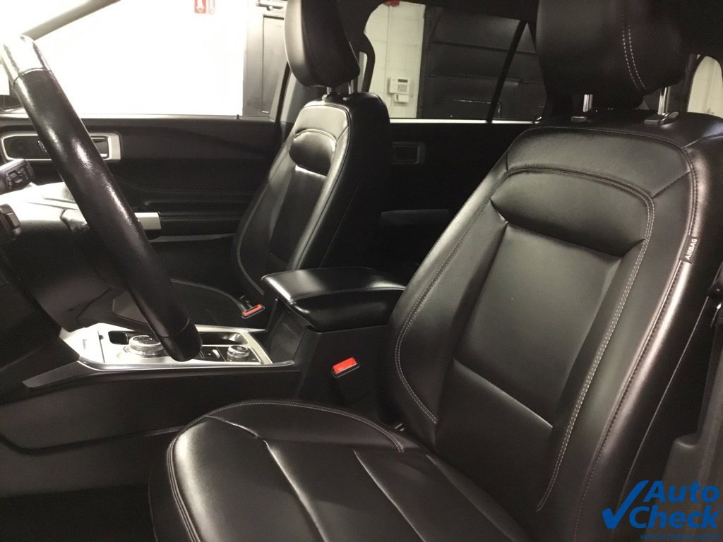 Used 2022 Ford Explorer XLT w/ Equipment Group 202A AWD/4WD image 26