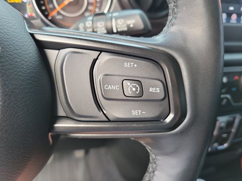 Used 2020 Jeep Wrangler Unlimited Sport AWD/4WD image 22
