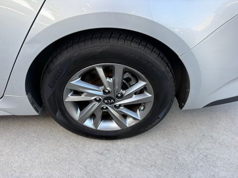 Used 2019 Kia Optima LX FWD image 28