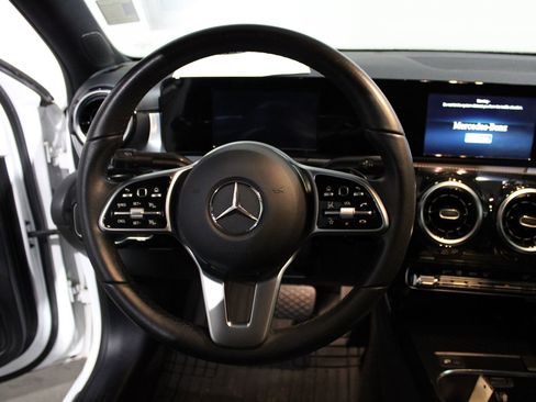 Used 2019 Mercedes-Benz A 220 A 220 image 21