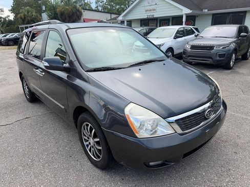 Used 2012 Kia Sedona EX w/ Luxury Pkg FWD image 3