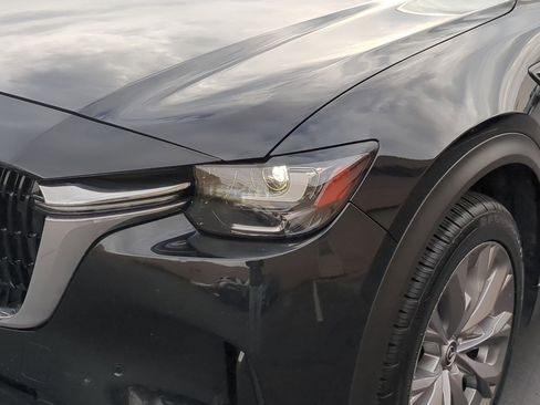 Used 2024 MAZDA CX-90 3.3 Turbo w/ Premium Package image 12