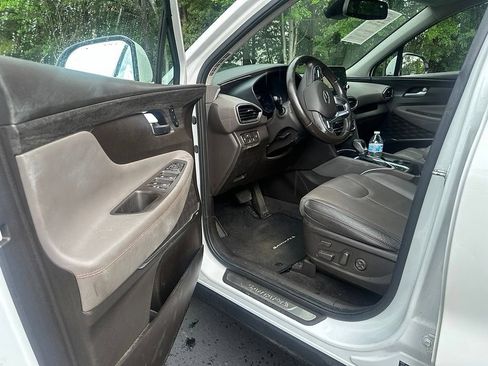 Used 2020 Hyundai Santa Fe Limited FWD image 5