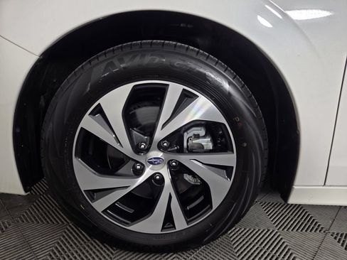Used 2024 Subaru Legacy Premium AWD/4WD image 8