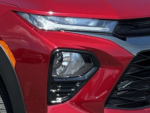 Certified 2023 Chevrolet TrailBlazer RS AWD/4WD image 8